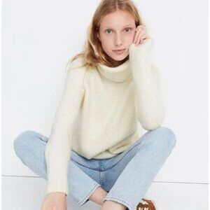 Madewell Fall Winter Chic Mercer Turtleneck Sweater Coziest Yarn‎ Antique Cream